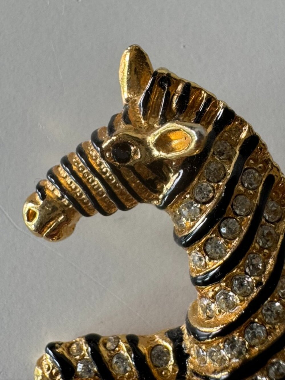 Zebra Rhinestone Brooch Gold Pin - Picture 3 of 8
